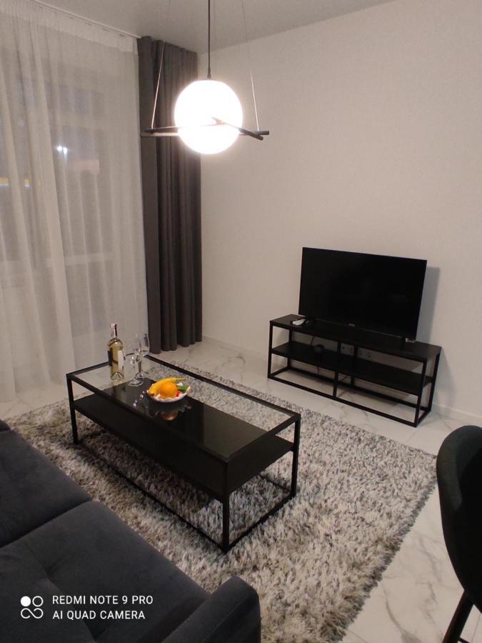 New Modern Apartment Ungvár Kültér fotó